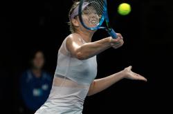 九游体育官网莎拉波娃回归赛场，逆转首场状态亮眼，澳大利亚队观众沸腾！(莎拉波娃夺冠视频)